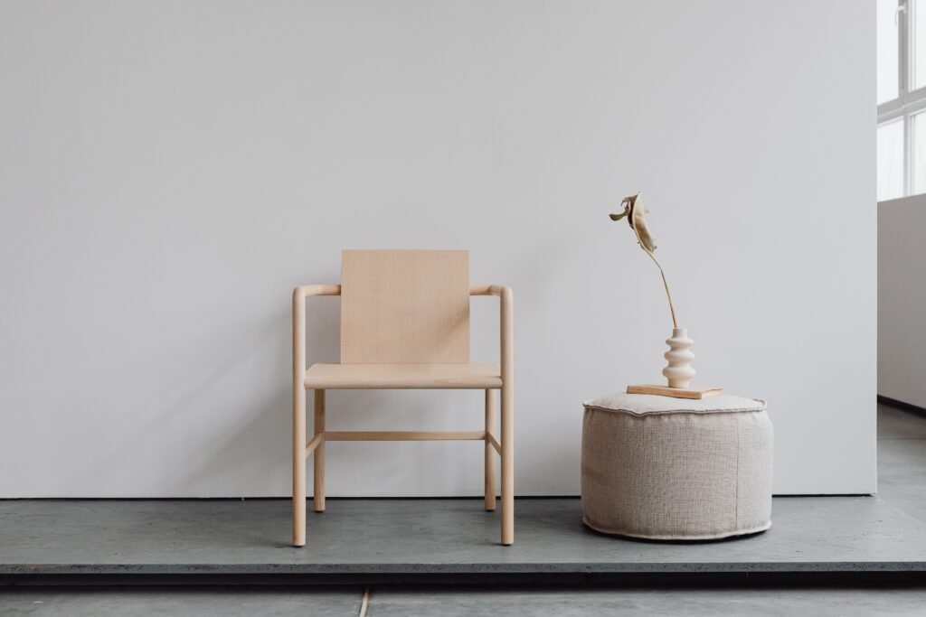 scandinavische stijl — Scandinavische stijl combineren met warme accenten
